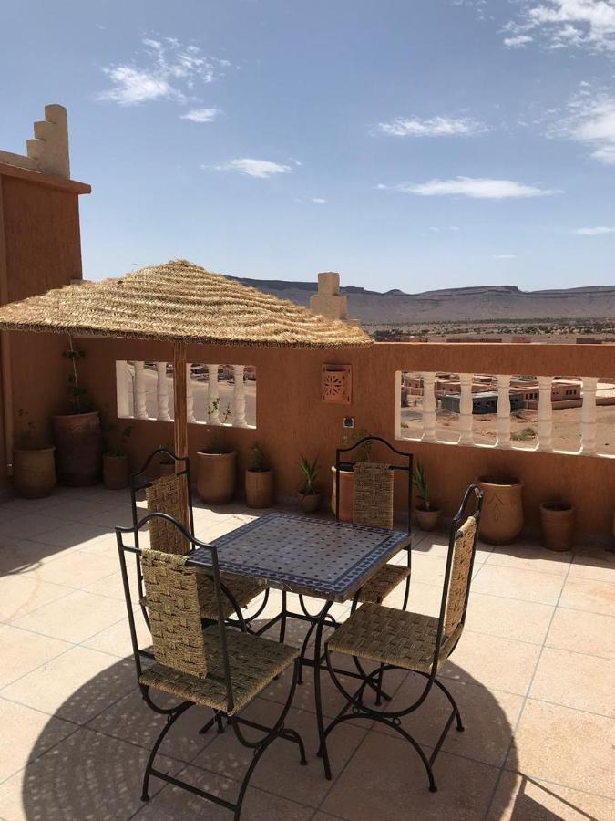Berber Nomad Kasbah Acomodação com café da manhã Nkob Exterior foto