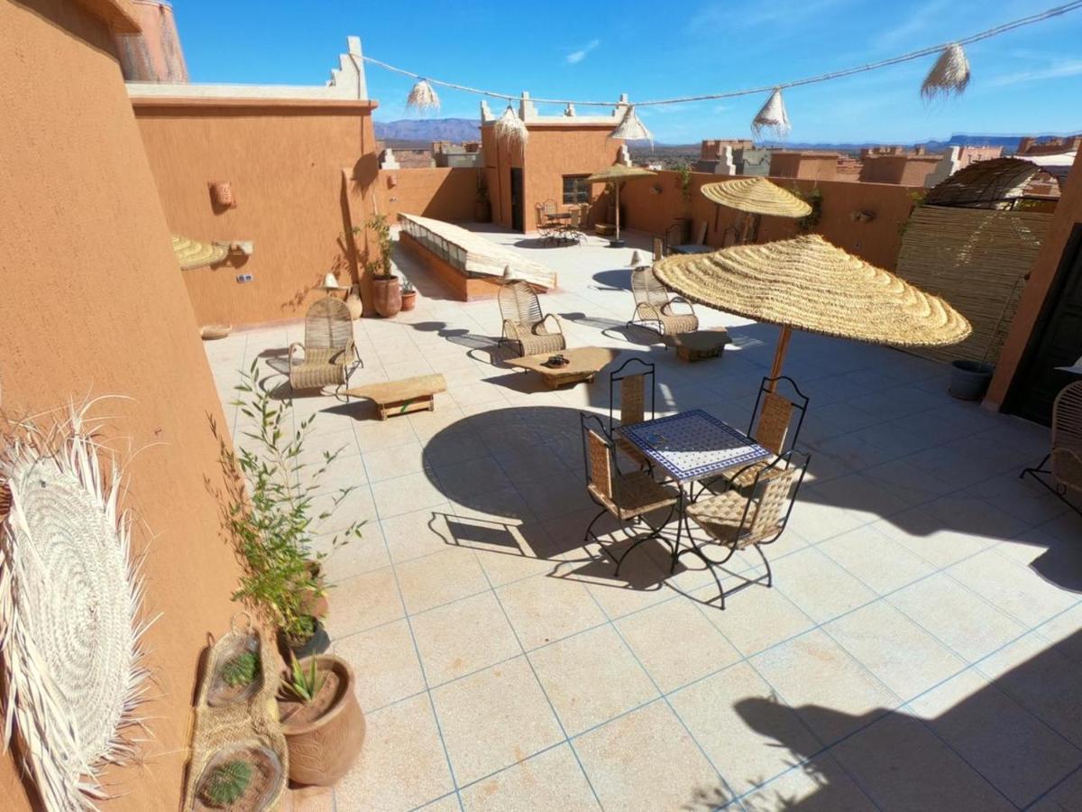 Berber Nomad Kasbah Acomodação com café da manhã Nkob Exterior foto